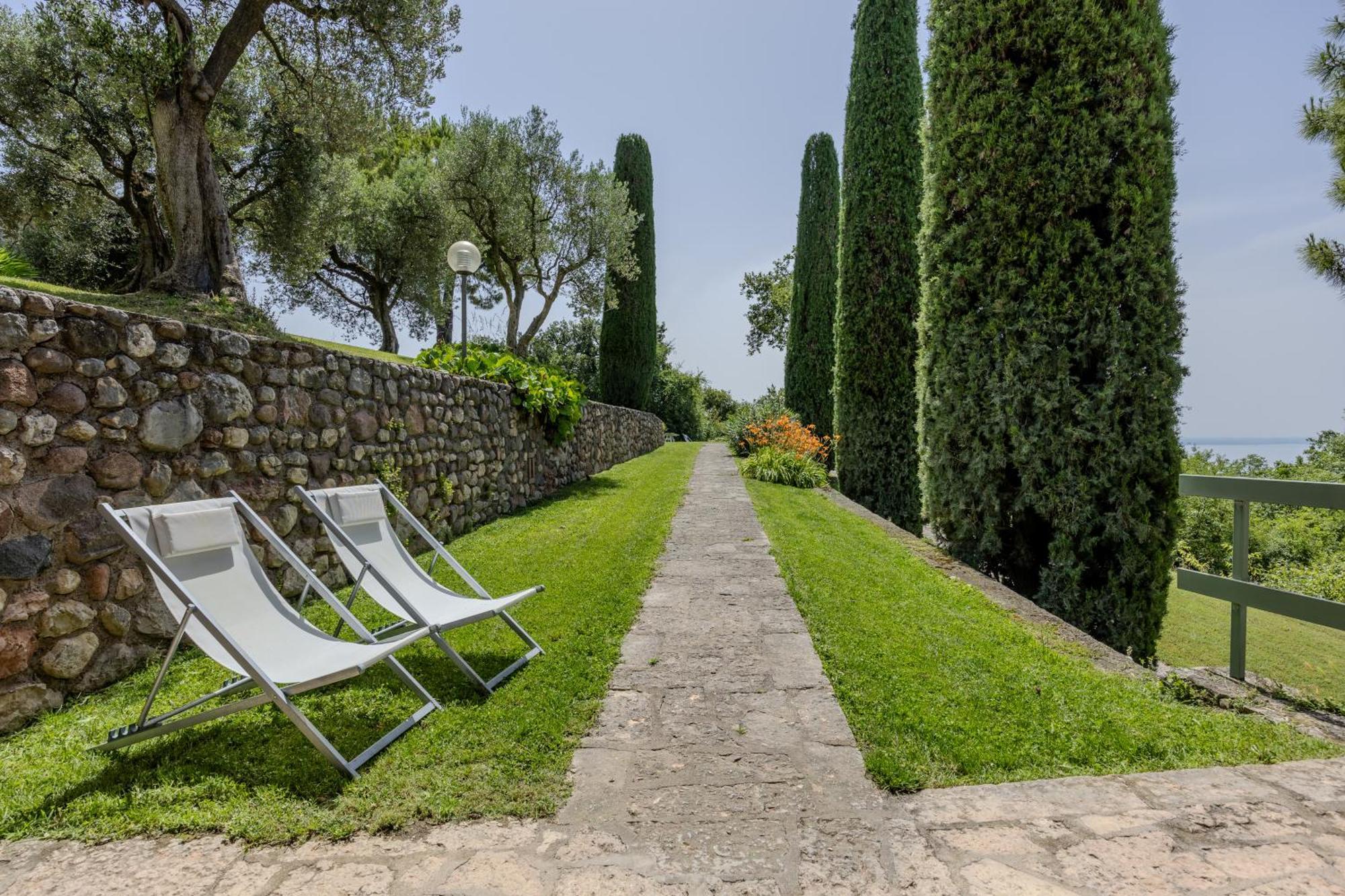 Residence San Michele Costermano Bagian luar foto
